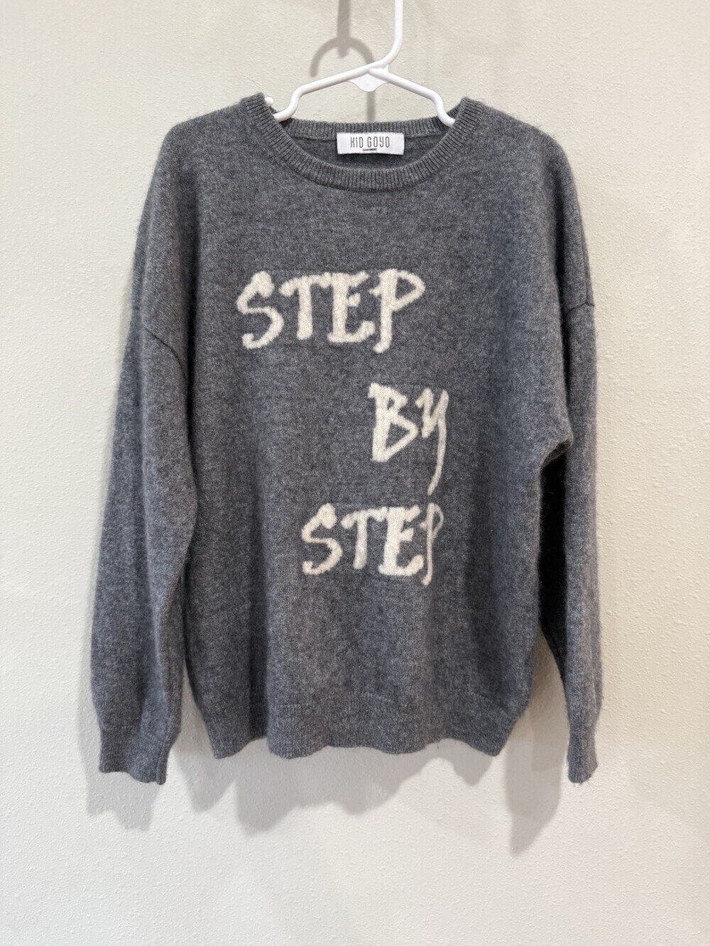 Kid Goyo Girls Sweater 7-8 Years 7 8 100% Cashmere Gray Long Sleeve Pullover